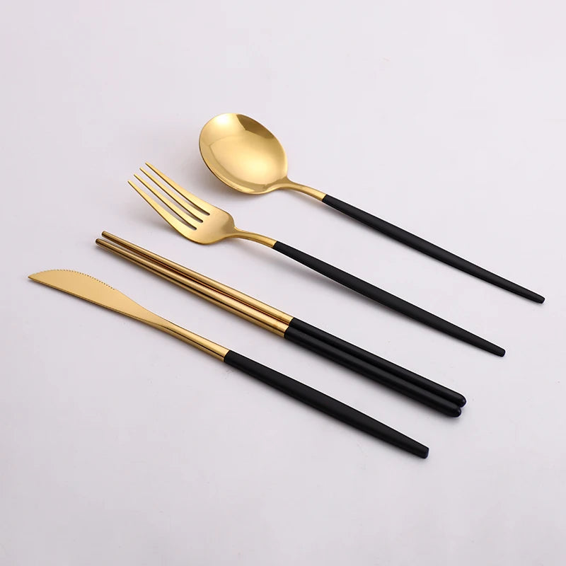 Golden Dining Elegance Set