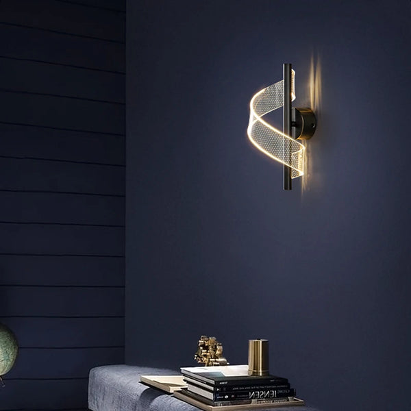 Dana Wall Lamp