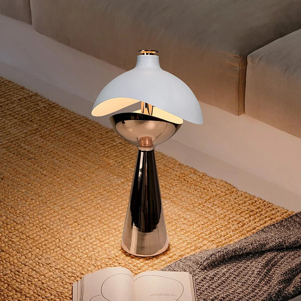 Giono Table Lamp