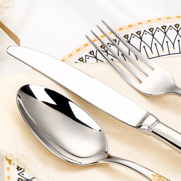 Larissa Flatware Set