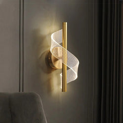 Dana Wall Lamp